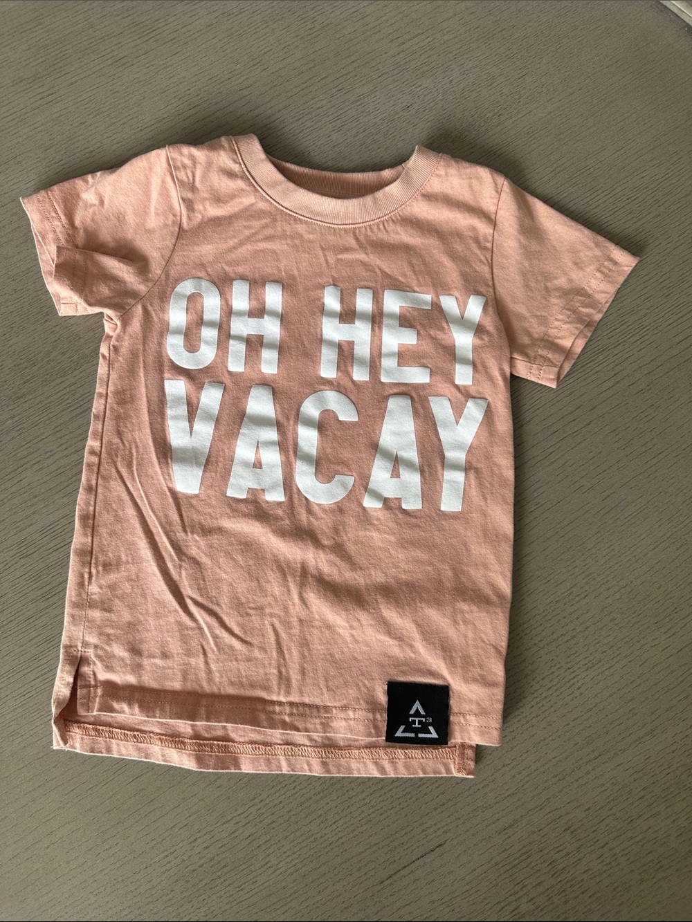 Kids Peach Graphic Tee - 'Oh Hey Vacay'